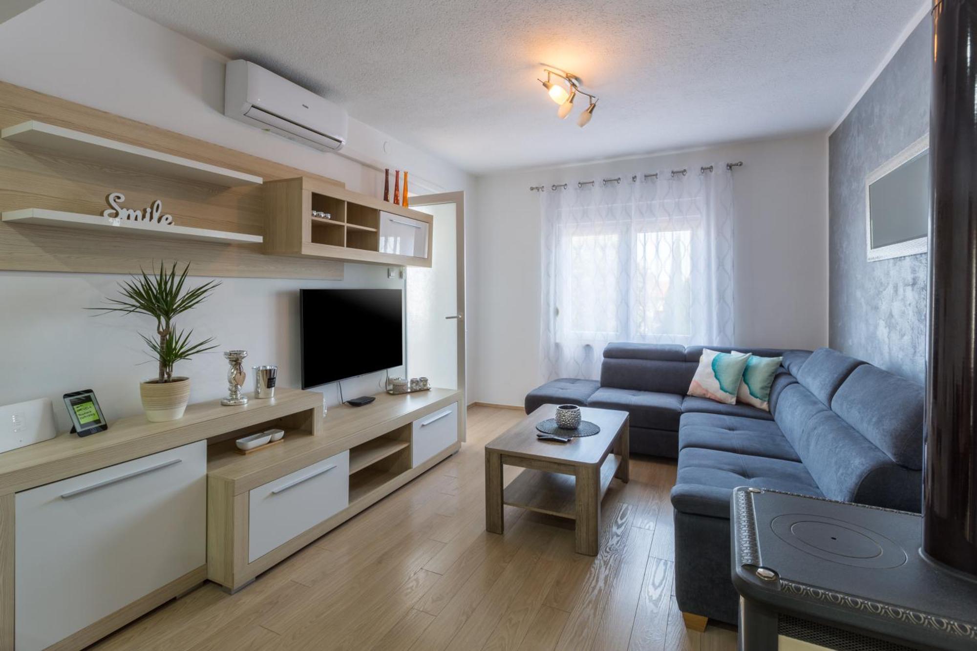 Apartmani Lena Пула Экстерьер фото